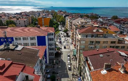 KADIKÖY MODA'DA BANKA KİRACILI EMSALSİZ SATILIK FIRSAT DÜKKAN