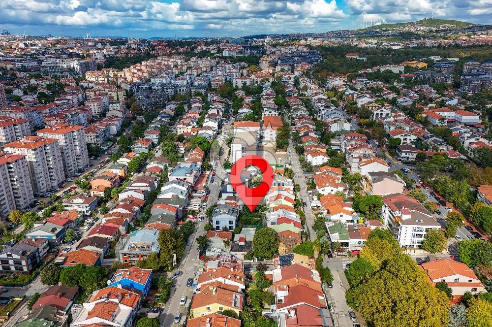 KADIKÖY MODA'DA BANKA KİRACILI EMSALSİZ SATILIK FIRSAT DÜKKAN