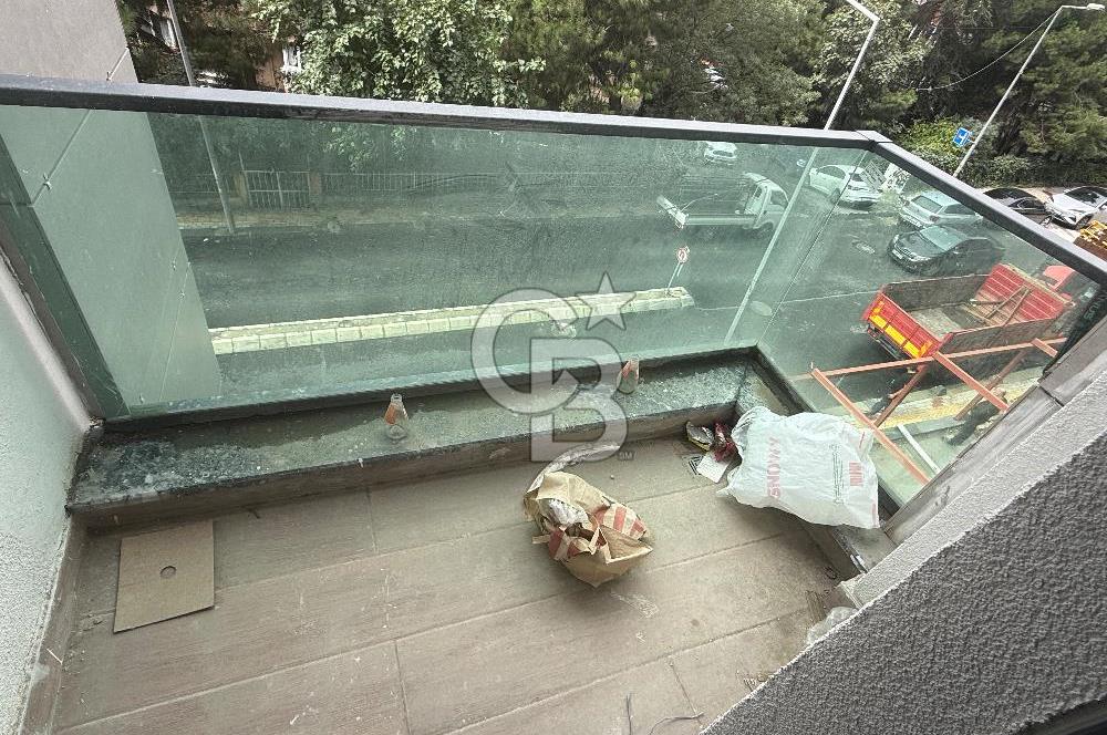YEŞİLPINAR METRO ÇIKIŞINDA EBEVEYN BANYOLU SIFIR 2+1