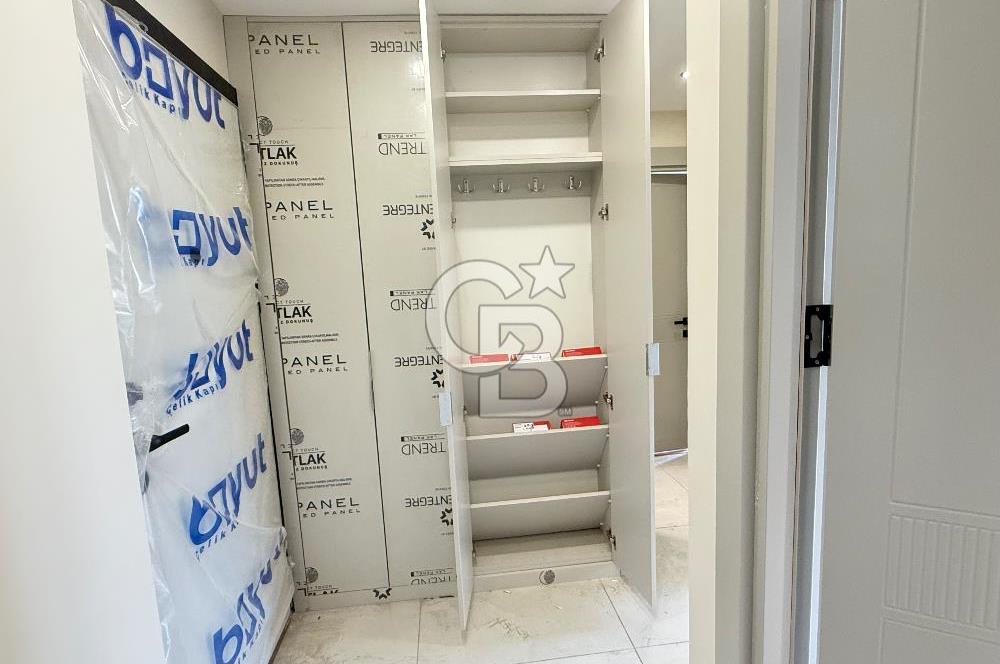 YEŞİLPINAR METRO ÇIKIŞINDA EBEVEYN BANYOLU SIFIR 2+1