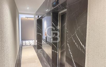YEŞİLPINAR METRO ÇIKIŞINDA EBEVEYN BANYOLU SIFIR 2+1