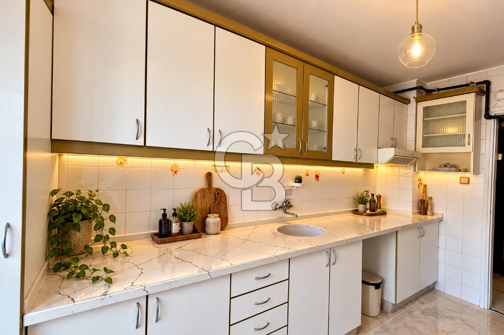 BAYRAKLI MANAVKUYU MERKEZİ KONUMDA SATILIK 3+1 DAİRE
