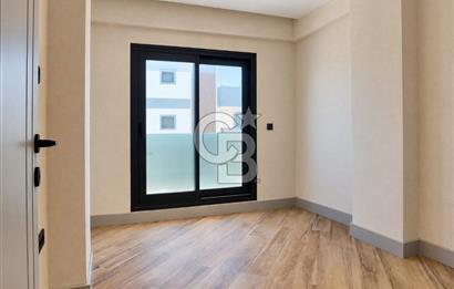 Urla'da Denize Sıfır Müstakil Havuzlu Villa