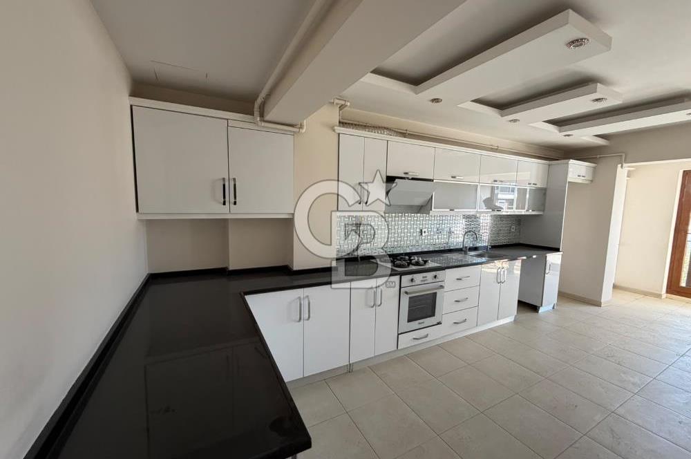 Karşıyaka Şemikler'de Geniş Teraslı, Dubleks 4+1 Kiralık Daire