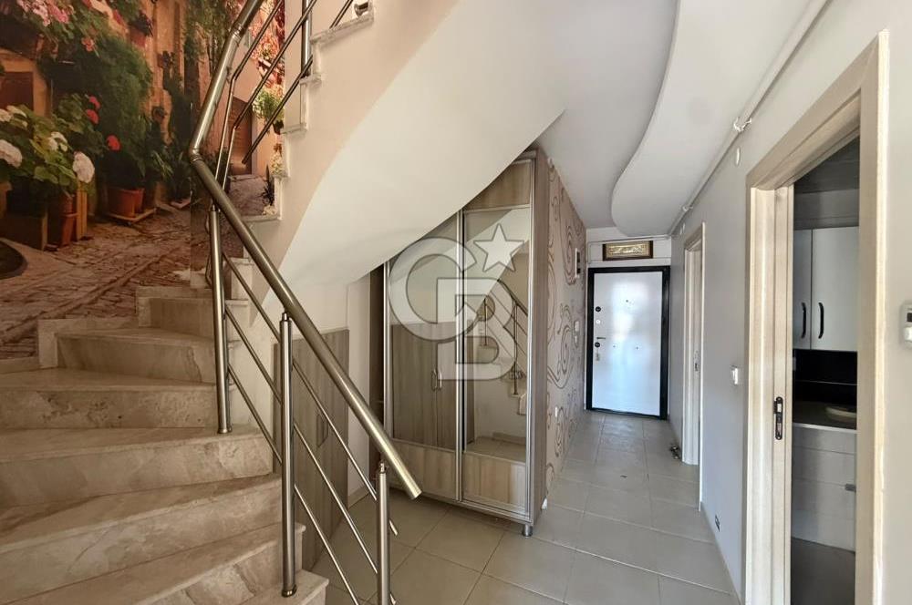Karşıyaka Şemikler'de Geniş Teraslı, Dubleks 4+1 Kiralık Daire