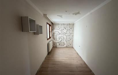 Karşıyaka Şemikler'de Geniş Teraslı, Dubleks 4+1 Kiralık Daire