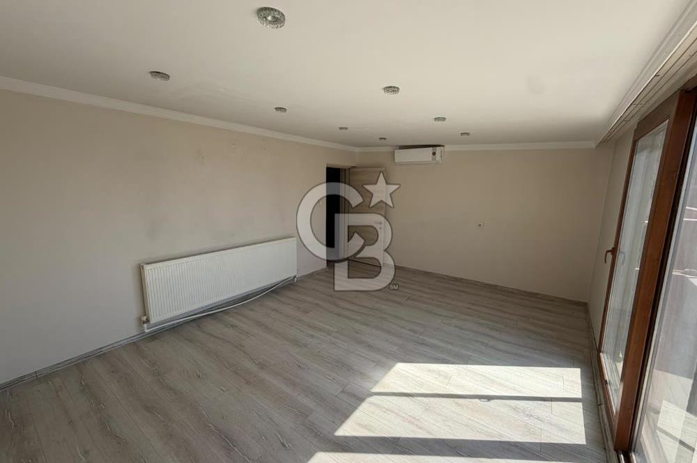 Karşıyaka Şemikler'de Geniş Teraslı, Dubleks 4+1 Kiralık Daire