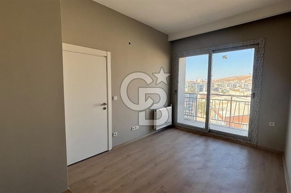 İzmir Çiğli Balatçık Üniversite Yakını Satılık 1+1 Daire CB PH 