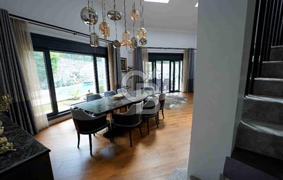 Çekmeköy Reşadiye'de Özel Saunalı, Şelaleli Satılık Villa