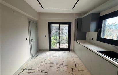 Güzelbahçe Yelki'de Merkezi Konumda Güneş Enerji Sistemli Kiralık 4+1 Villa