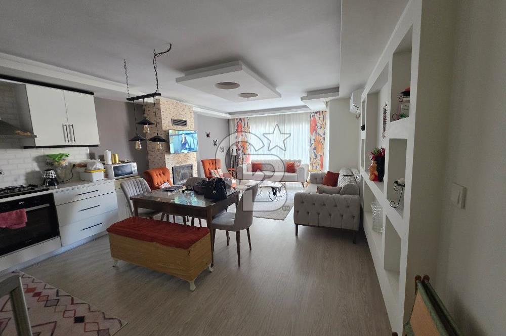 Kuşadası Davutlar Merkezde Satılık 5+1 Çatı Dubleks