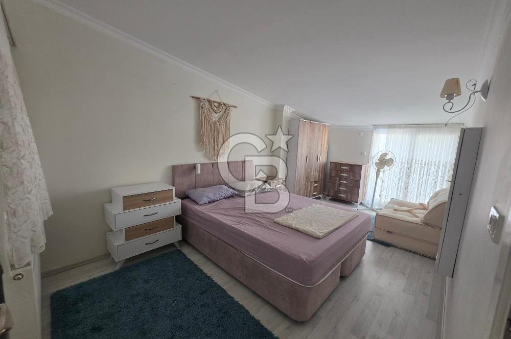 Kuşadası Davutlar Merkezde Satılık 5+1 Çatı Dubleks