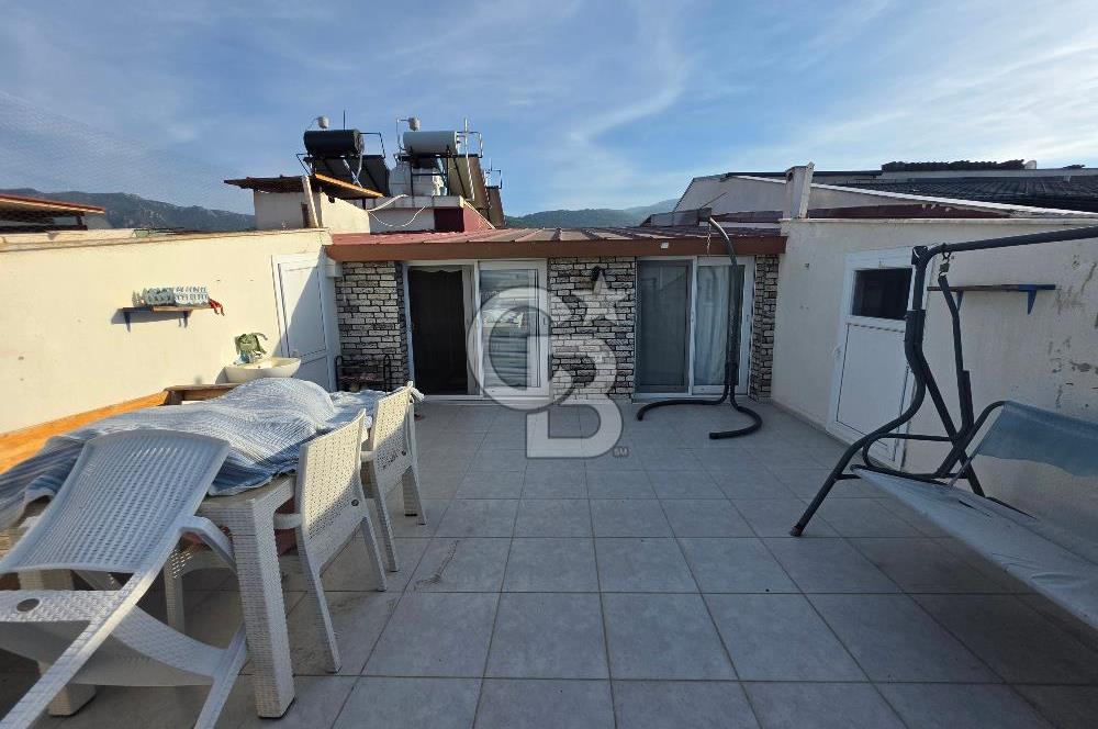Kuşadası Davutlar Merkezde Satılık 5+1 Çatı Dubleks