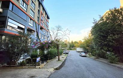 Eyüpsultan Akşemsettin de Park ve Metro Yakını, Otoparklı Dublek
