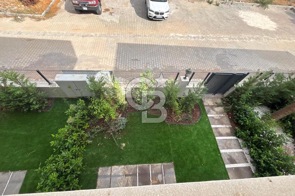 Güzelbahçe Yelki'de Merkezi Konumda Güneş Enerji Sistemli Kiralık 4+1 Villa