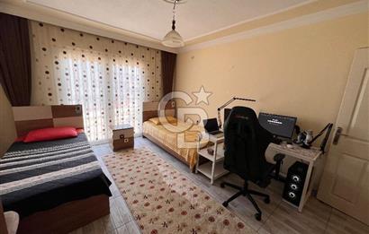 Merkezi Konumda Geniş 2+1 Ara Katta Satılık Daire