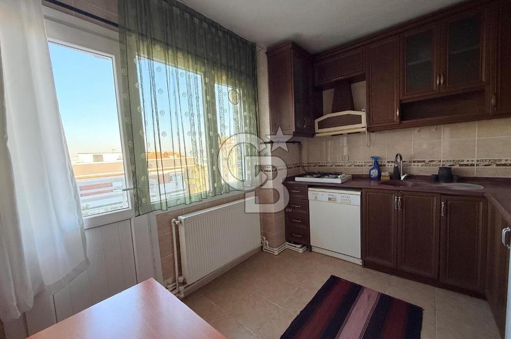 Bornova inönü mahallesi 2+1 dogalgazlı eşyalı kiralık daire