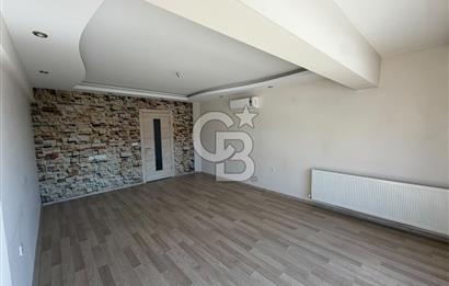 Karşıyaka Şemikler'de Geniş Teraslı, Dubleks 4+1 Kiralık Daire