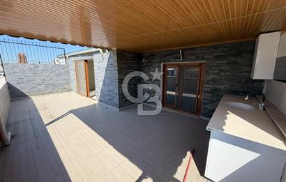 Karşıyaka Şemikler'de Geniş Teraslı, Dubleks 4+1 Kiralık Daire