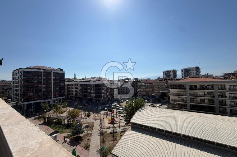 Karşıyaka Şemikler'de Geniş Teraslı, Dubleks 4+1 Kiralık Daire