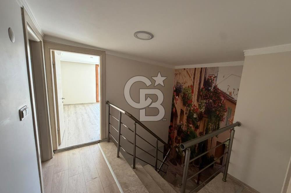 Karşıyaka Şemikler'de Geniş Teraslı, Dubleks 4+1 Kiralık Daire