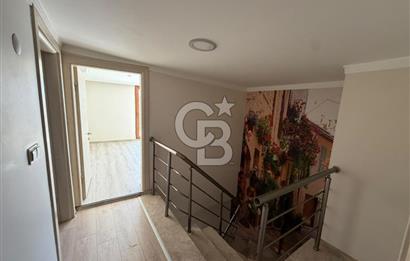 Karşıyaka Şemikler'de Geniş Teraslı, Dubleks 4+1 Kiralık Daire