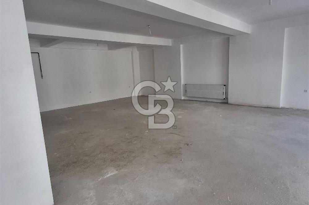 ÇEKMEKÖY MERKEZ DE SATILIK KOMPLE İŞ MERKEZİ KATLARI