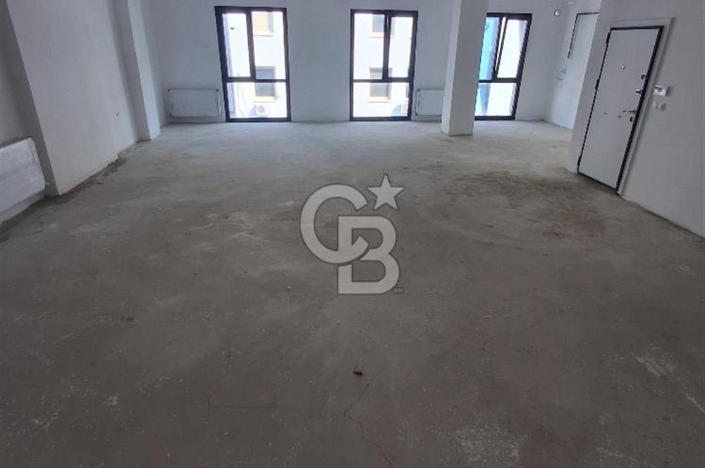 ÇEKMEKÖY MERKEZ DE SATILIK KOMPLE İŞ MERKEZİ KATLARI