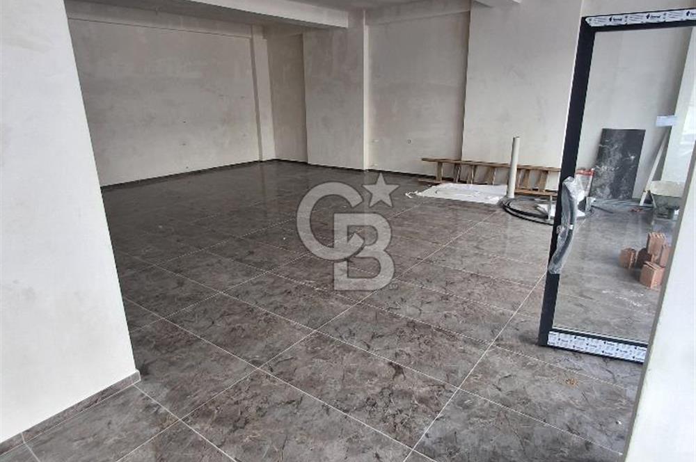 ÇEKMEKÖY MERKEZ DE SATILIK KOMPLE İŞ MERKEZİ KATLARI