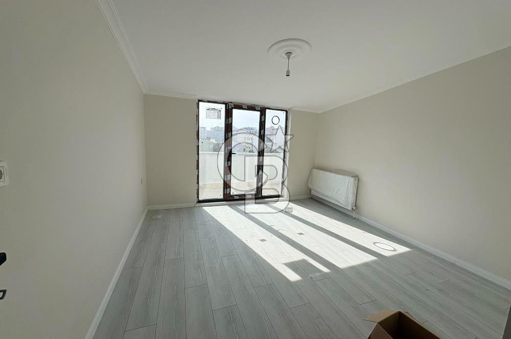 ARNAVUTKÖY LÜKS 2+1 ÇATIKATI