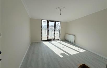 ARNAVUTKÖY LÜKS 2+1 ÇATIKATI