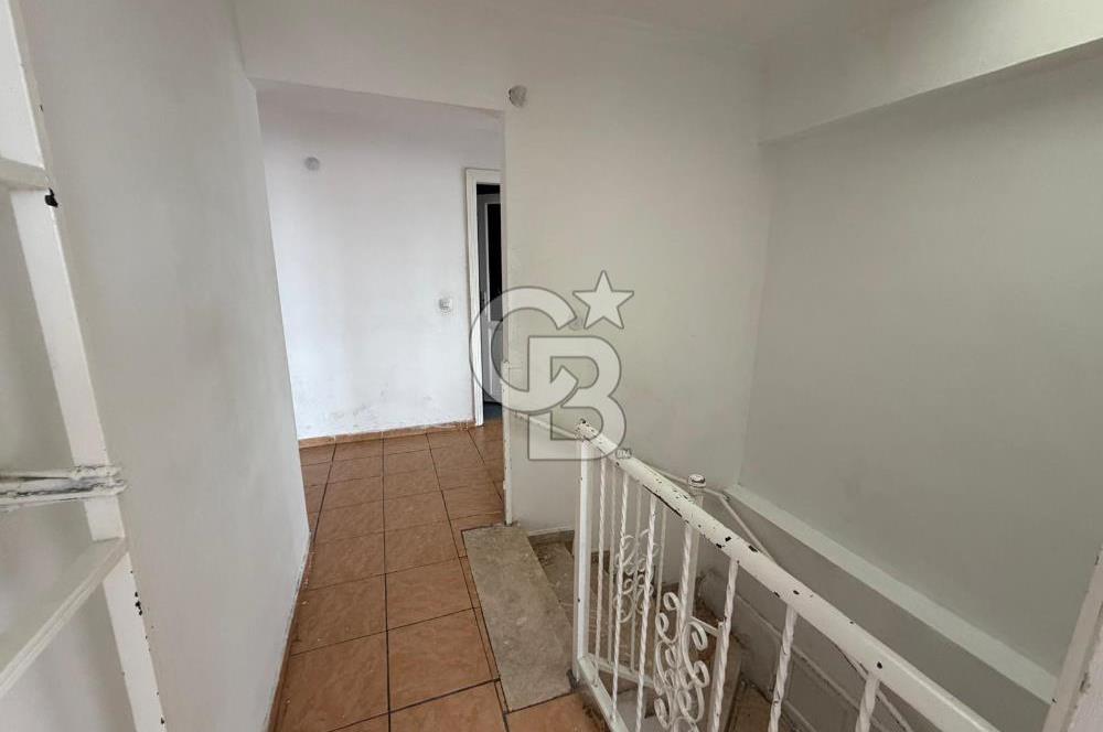 ALSANCAKTA ULAŞIMI KOLAY, KİRALIK 4+1 DUBLEKS TERASLI DAİRE