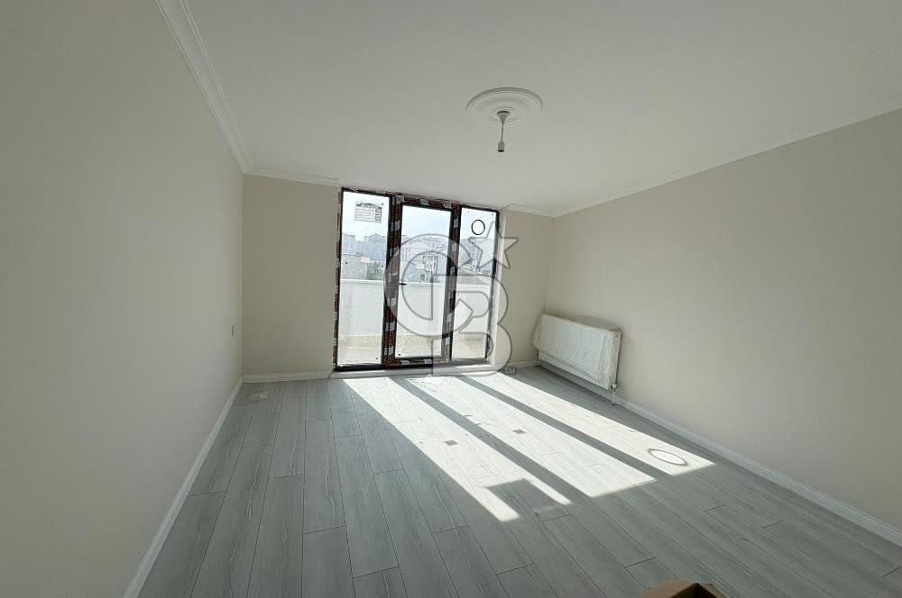 ARNAVUTKÖY LÜKS 2+1 ÇATIKATI