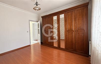 Ümraniye İstiklal Mahallesi nde Satılık 3 +1 Daire