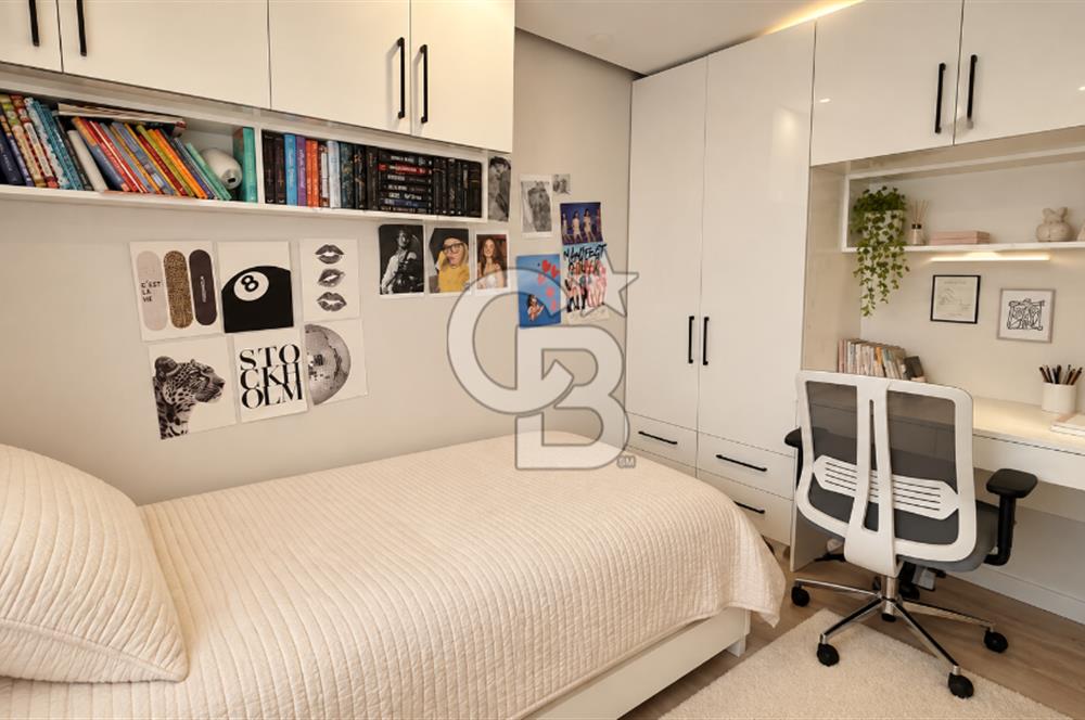 Kent Life Sitesi'nde Satılık 2+1 Köşe Bahçe Katı