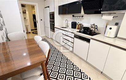 Kent Life Sitesi'nde Satılık 2+1 Köşe Bahçe Katı
