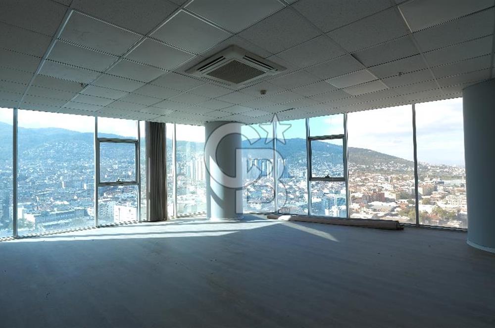 EVKE TRADE TOWER EMSALLERİNİN ALTINDA SATILIK OFİS