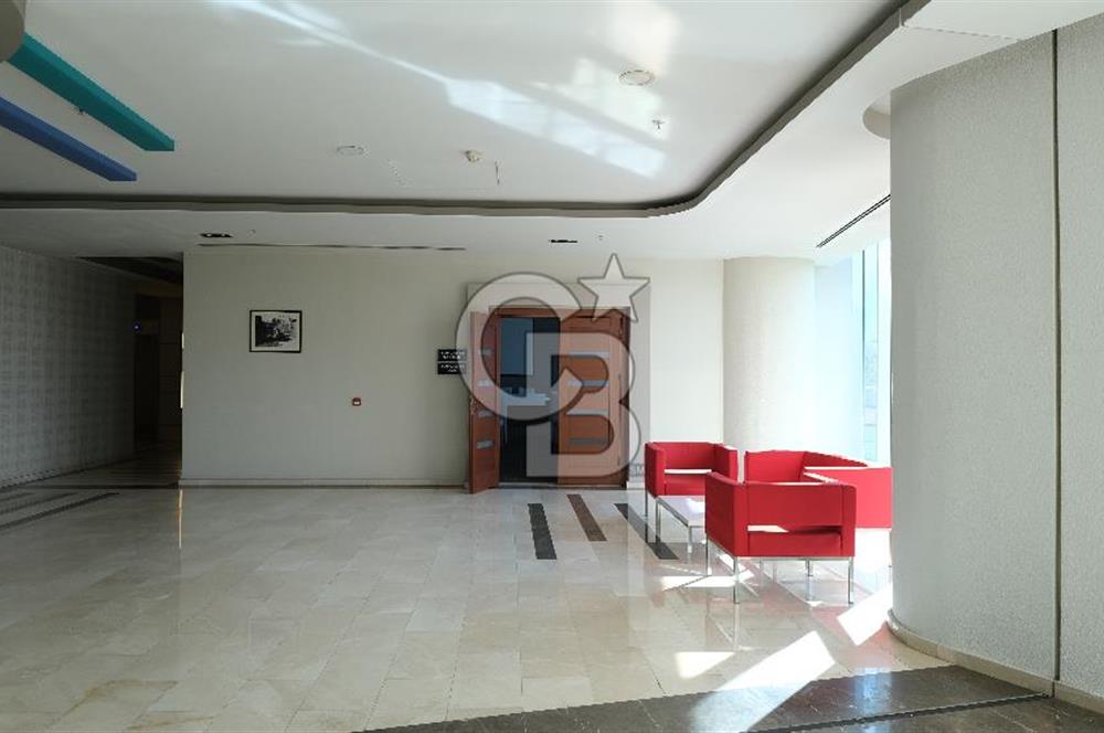 EVKE TRADE TOWER EMSALLERİNİN ALTINDA SATILIK OFİS