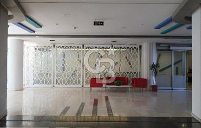 EVKE TRADE TOWER EMSALLERİNİN ALTINDA SATILIK OFİS