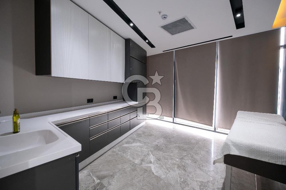 ÇAKIROĞLU PLAZADA | 240 M² | 3 CEPHELİ KİRALIK OFİS