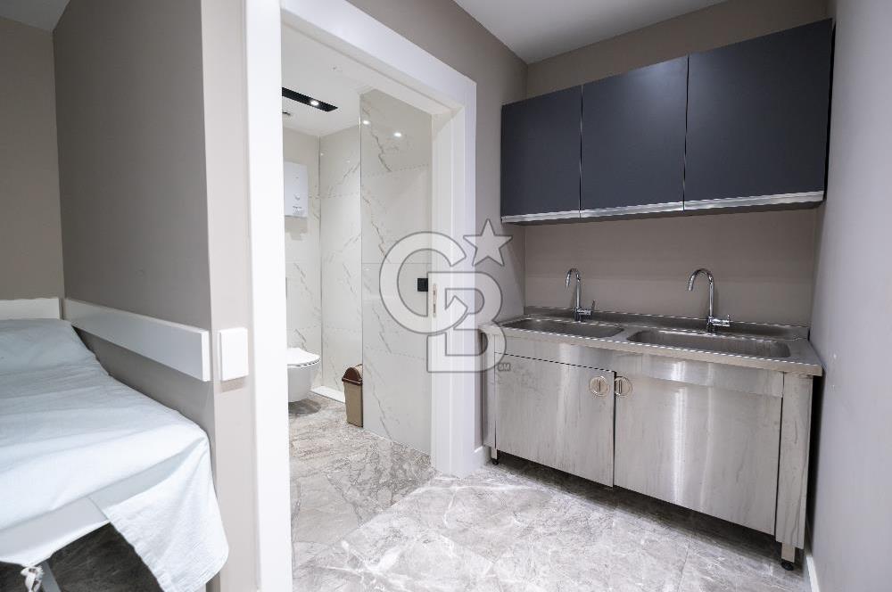 ÇAKIROĞLU PLAZADA | 240 M² | 3 CEPHELİ KİRALIK OFİS