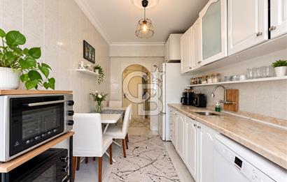 Ümraniye İstiklal Mahallesi nde Satılık 3 +1 Daire