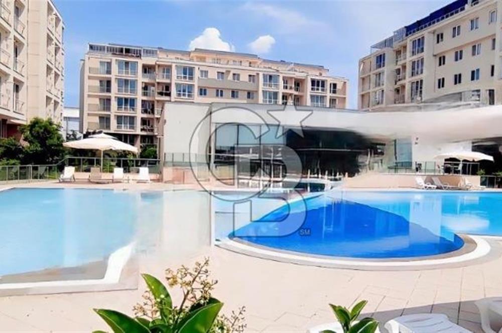 Kent Life Sitesi'nde Satılık 2+1 Köşe Bahçe Katı
