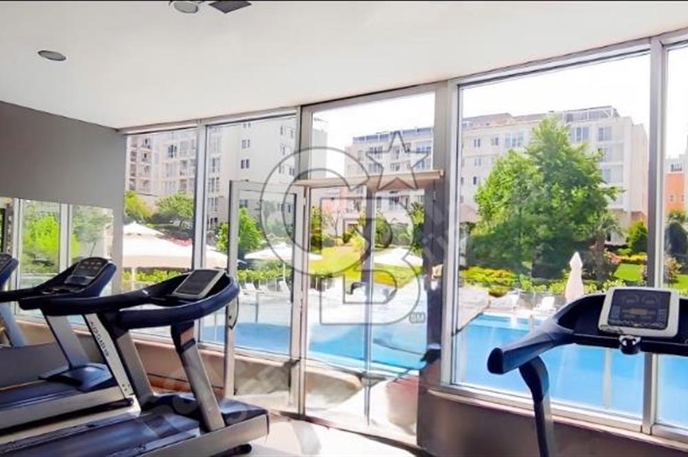 Kent Life Sitesi'nde Satılık 2+1 Köşe Bahçe Katı