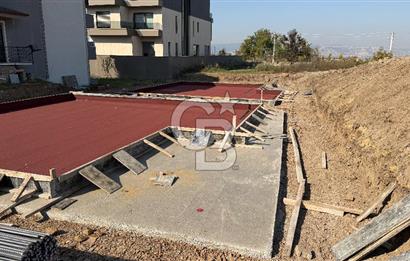 YARISI PEŞİN YARISI VADELİ BAŞİSKELE DENİZ MANZARALI 4+1 VİLLA