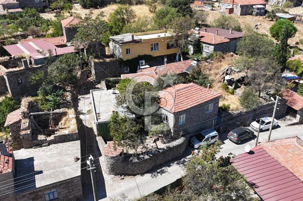 ÇANAKKALE AYVACIK KORUBAŞI'NDA SATILIK TAŞ EV