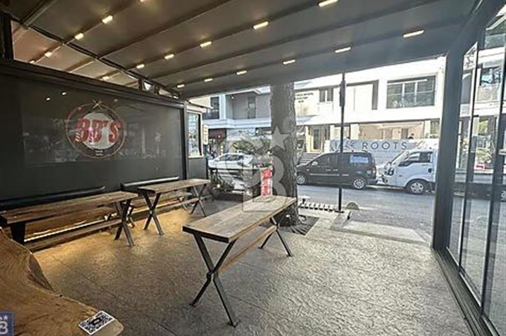 CADDEBOSTANDA BAĞDAT CADDESİ YAKINI DEVREN KİRALIK RESTORAN