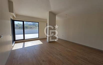 Bahçeşehir Vadi Evleri 1. Etap Satılık 5+1 Geniş Teraslı Daire