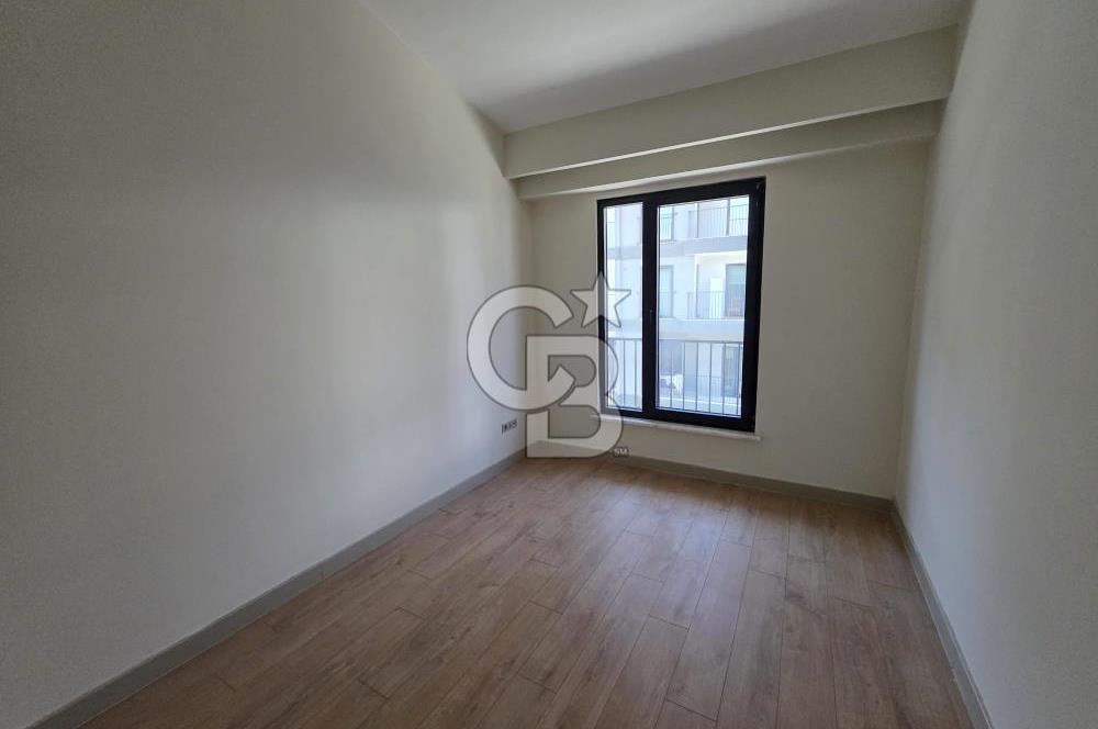 Bahçeşehir Vadi Evleri 1. Etap Satılık 5+1 Geniş Teraslı Daire