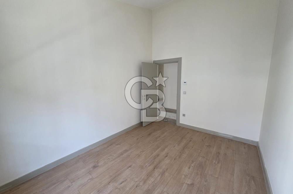 Bahçeşehir Vadi Evleri 1. Etap Satılık 5+1 Geniş Teraslı Daire